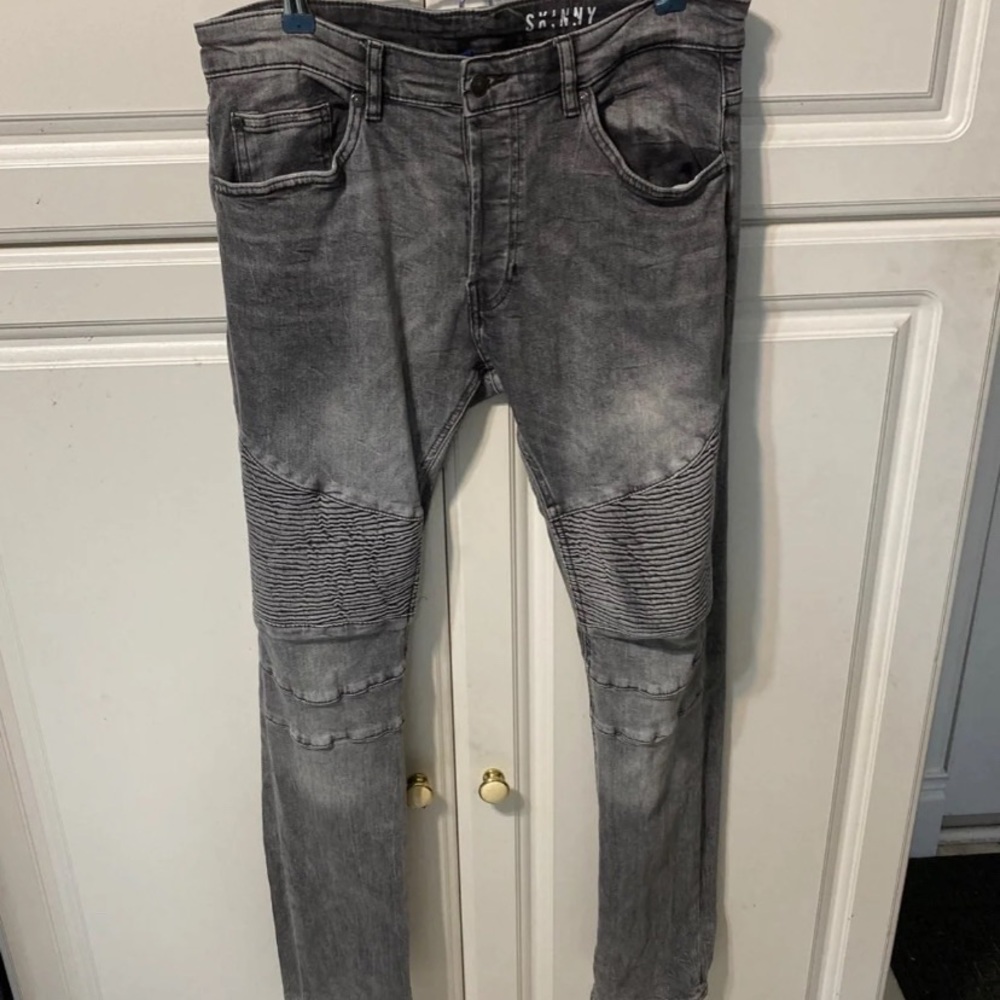 Skinny jeans men